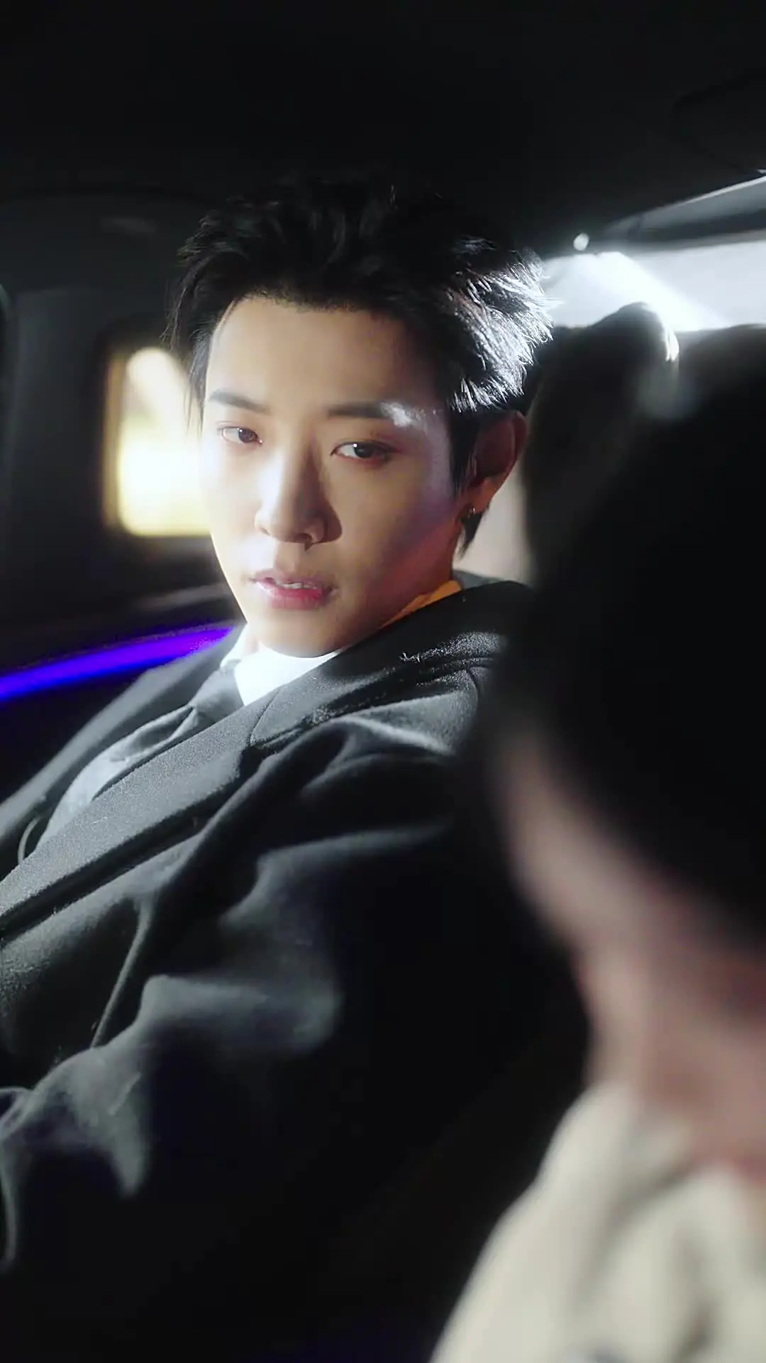 Episode 32 of True Heiress, Stolen Light