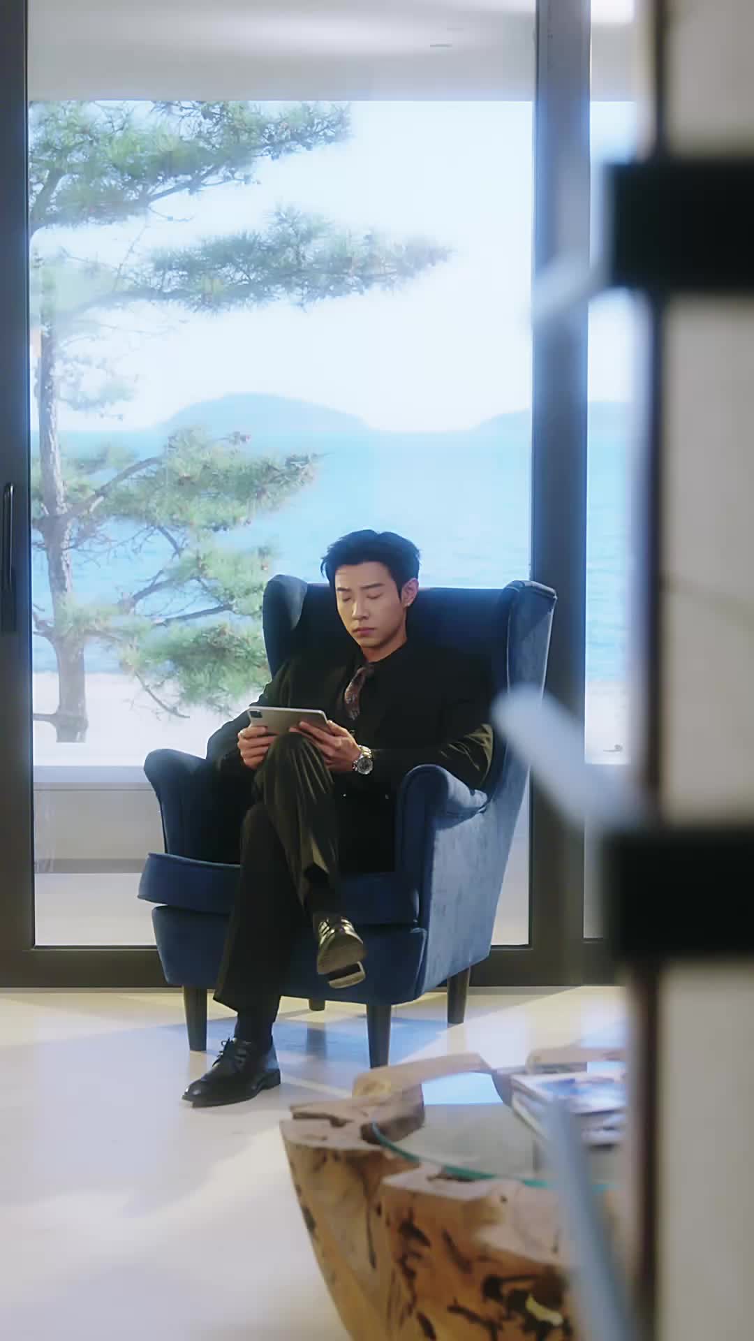 Episode 54 of True Heiress, Stolen Light