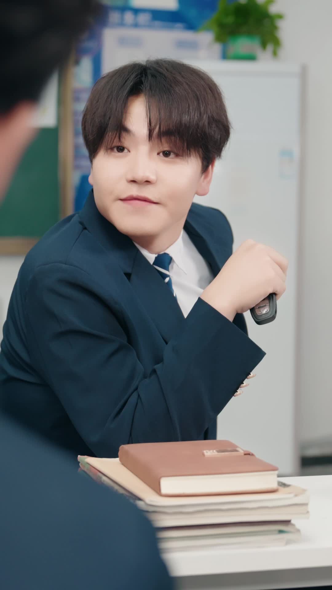 Episode 42 of True Heiress Takes High School