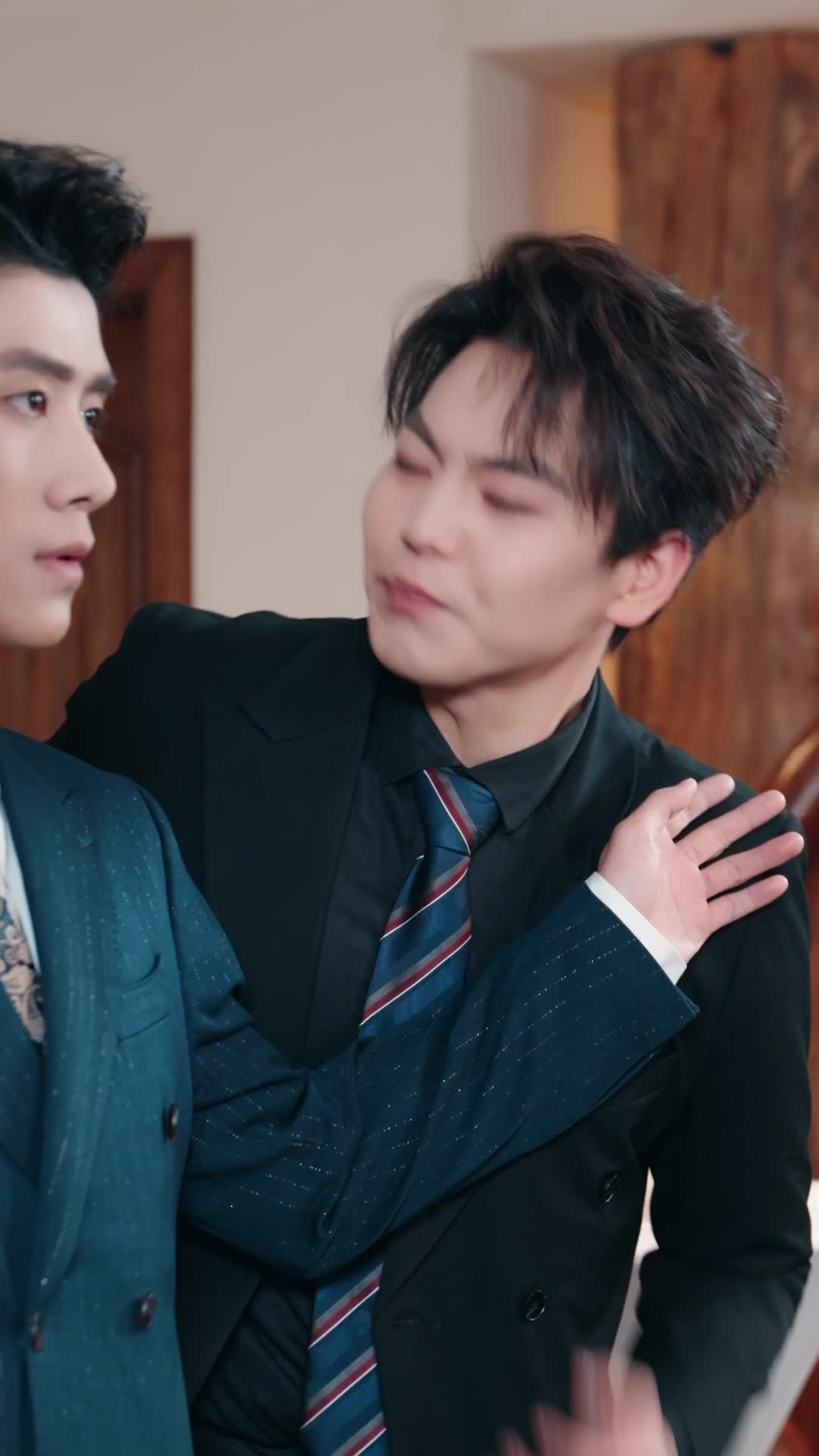 Episode 44 of True Heiress Takes High School
