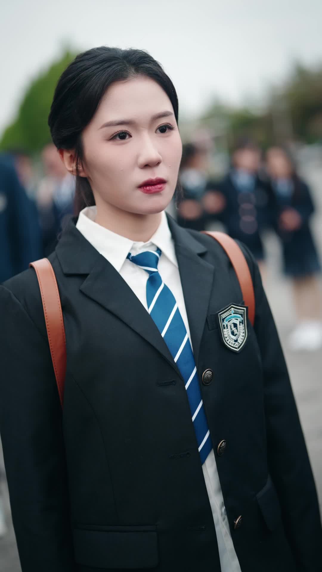 Episode 8 of True Heiress Takes High School