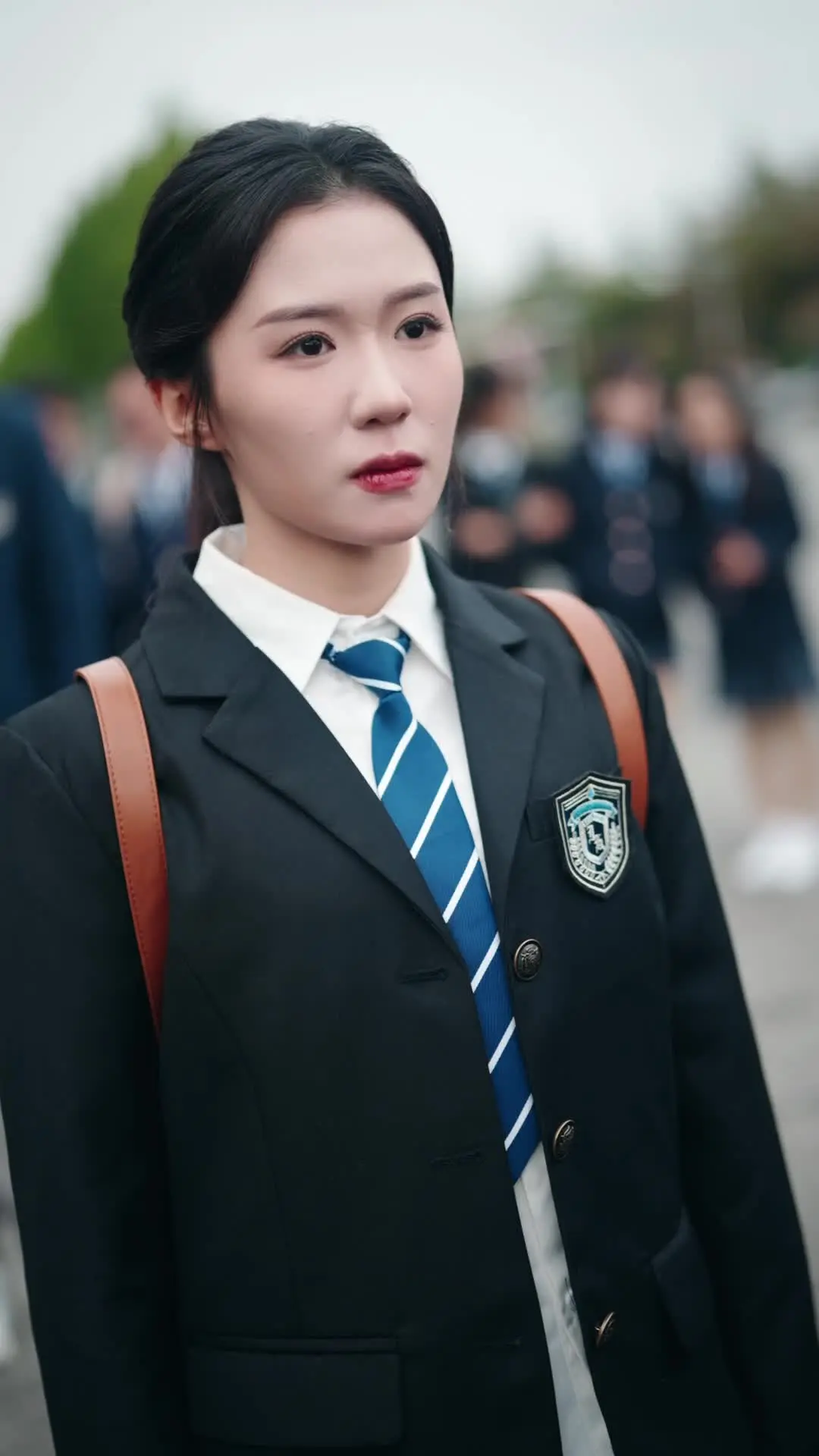 Episode 8 of True Heiress Takes High School