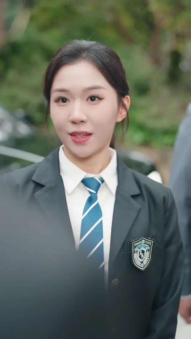 Episode 9 of True Heiress Takes High School