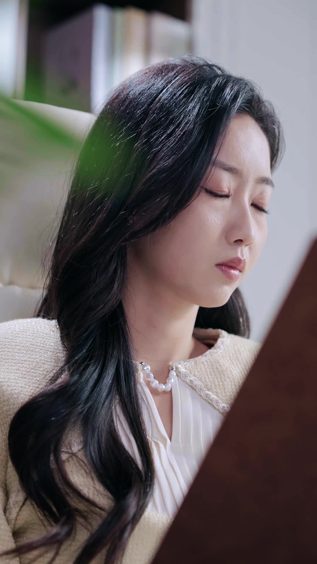 Episode 41 of True Heiress: Trading Up My Family