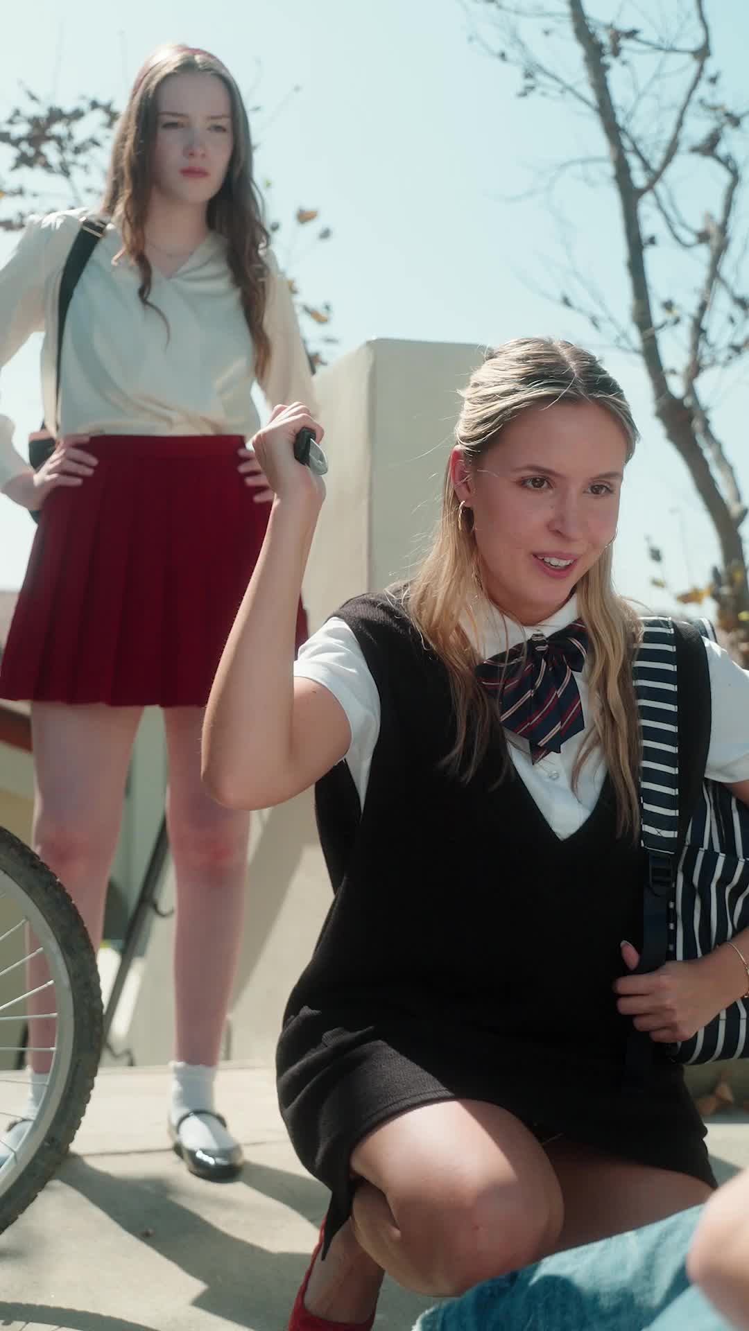 Episode 2 of True Heiress vs. Fake Queen Bee