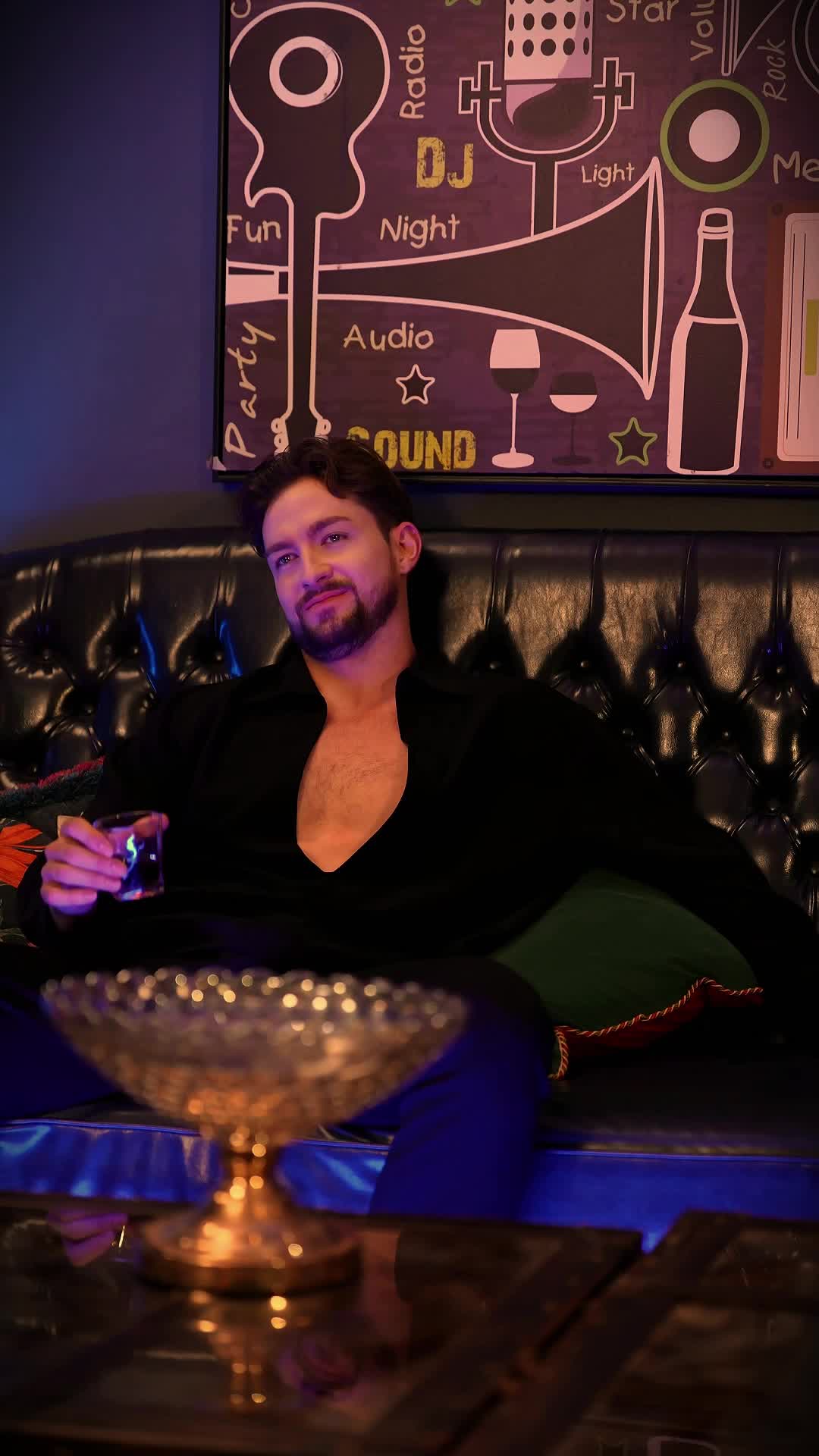 Episode 26 of Turns Out My Pretty Boy Is a Billionaire
