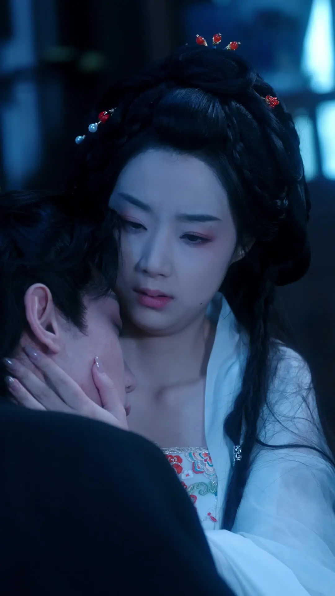 Episode 29 of Tyrant, I'm From Modern Society