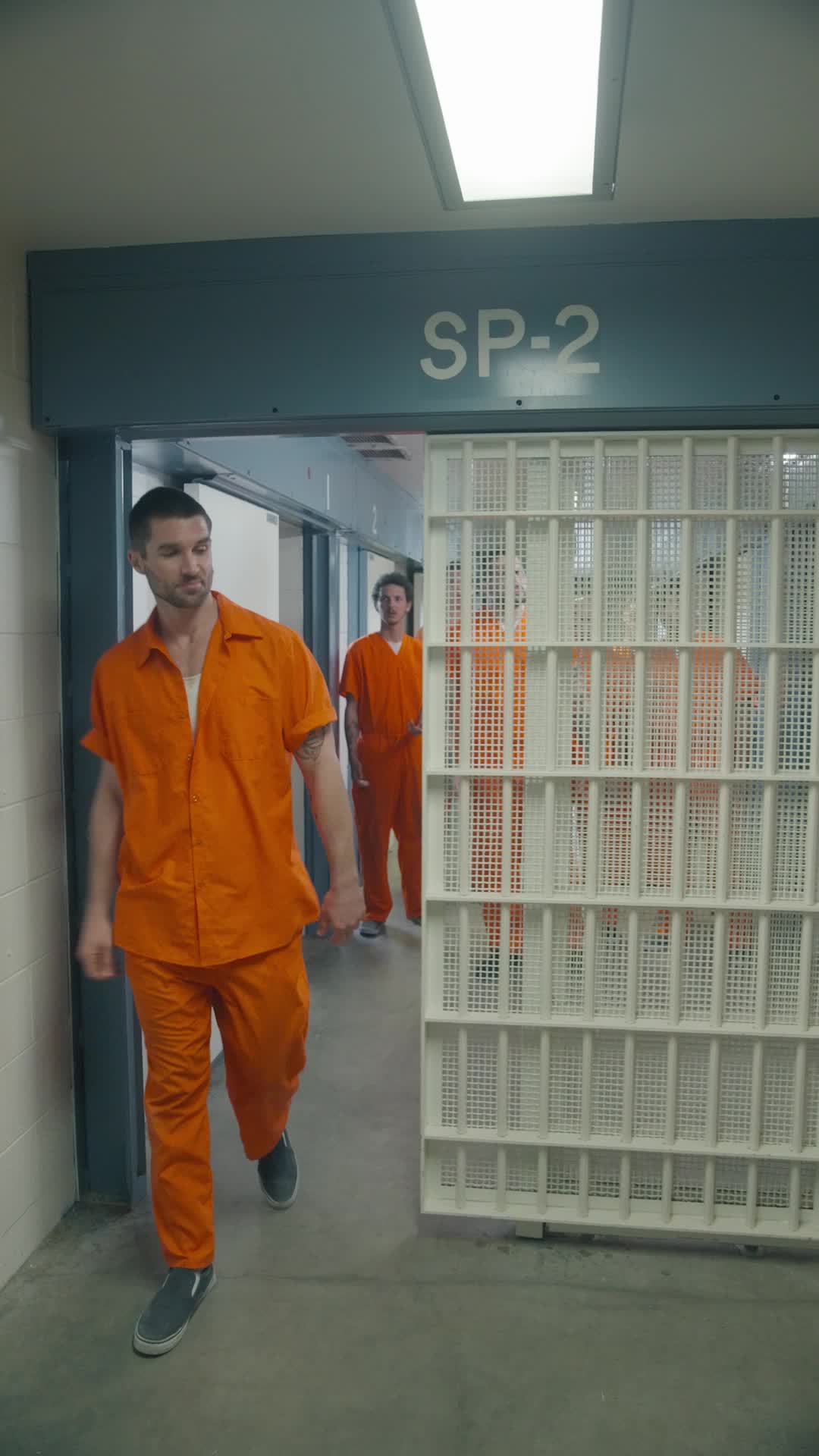 Episode 18 of Undercover Prison King