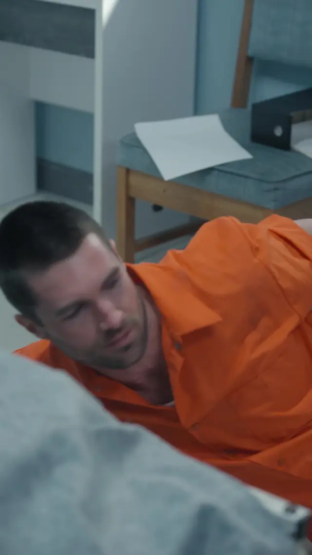 Episode 19 of Undercover Prison King