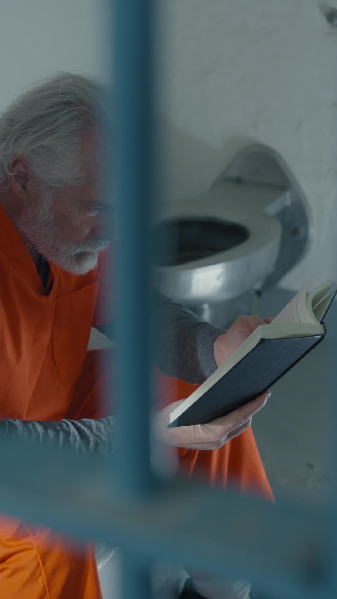 Episode 29 of Undercover Prison King