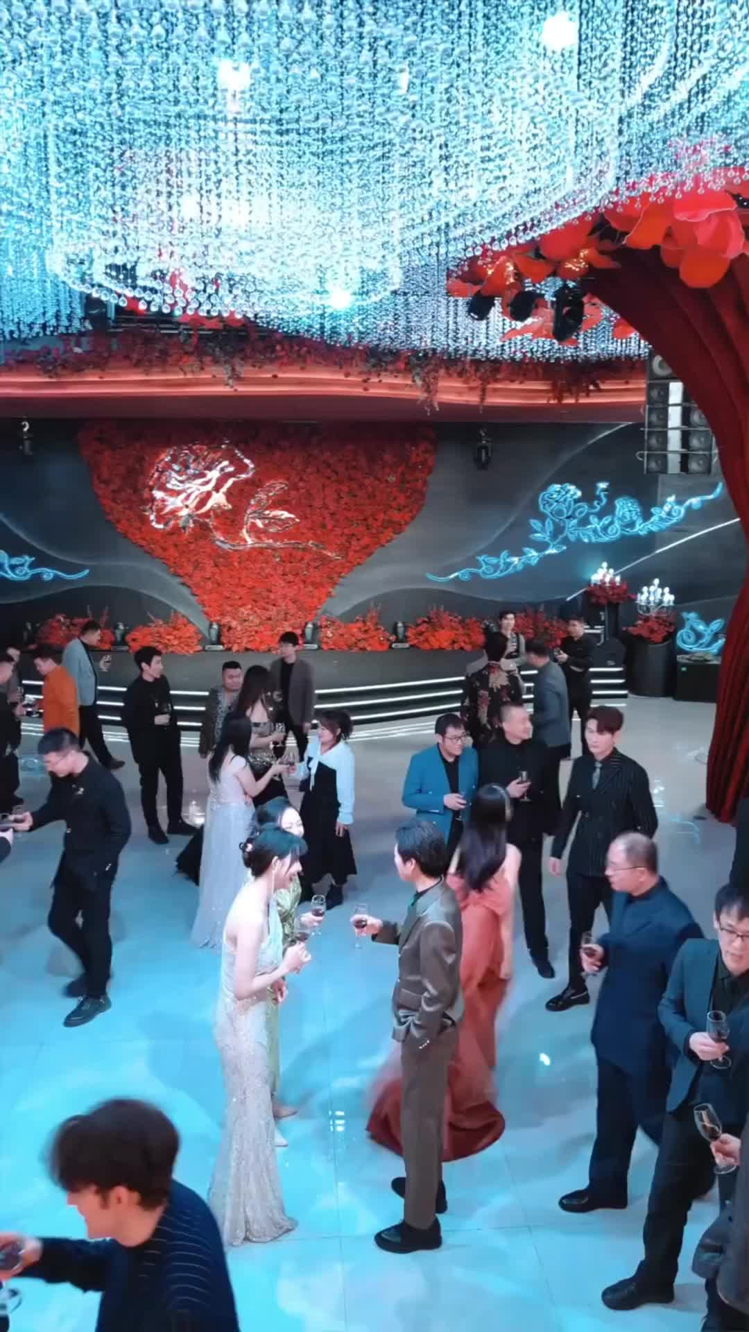 Episode 10 of Underworld King Fights For His Wife
