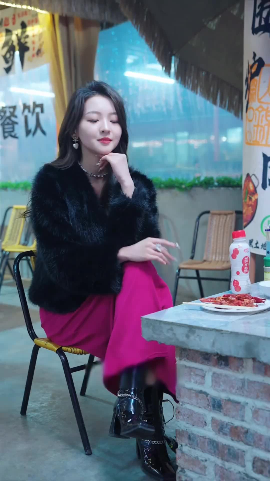 Episode 3 of Underworld King Fights For His Wife