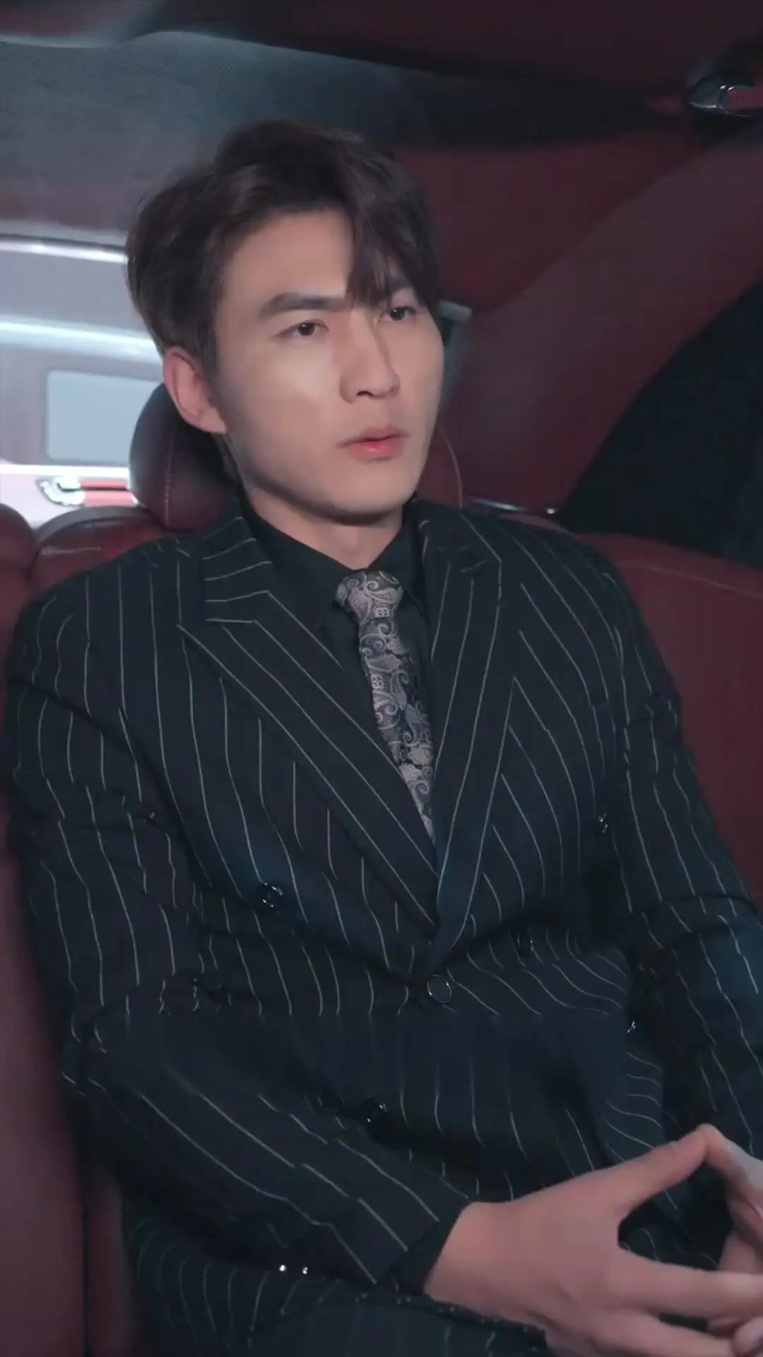 Episode 45 of Underworld King Fights For His Wife