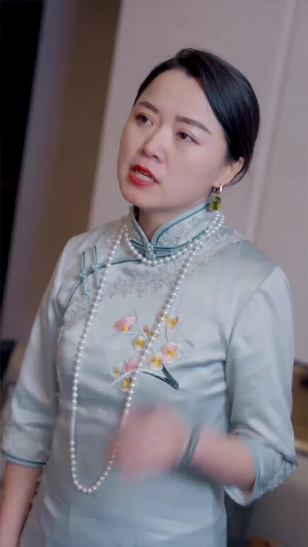 Episode 64 of Underworld King Fights For His Wife