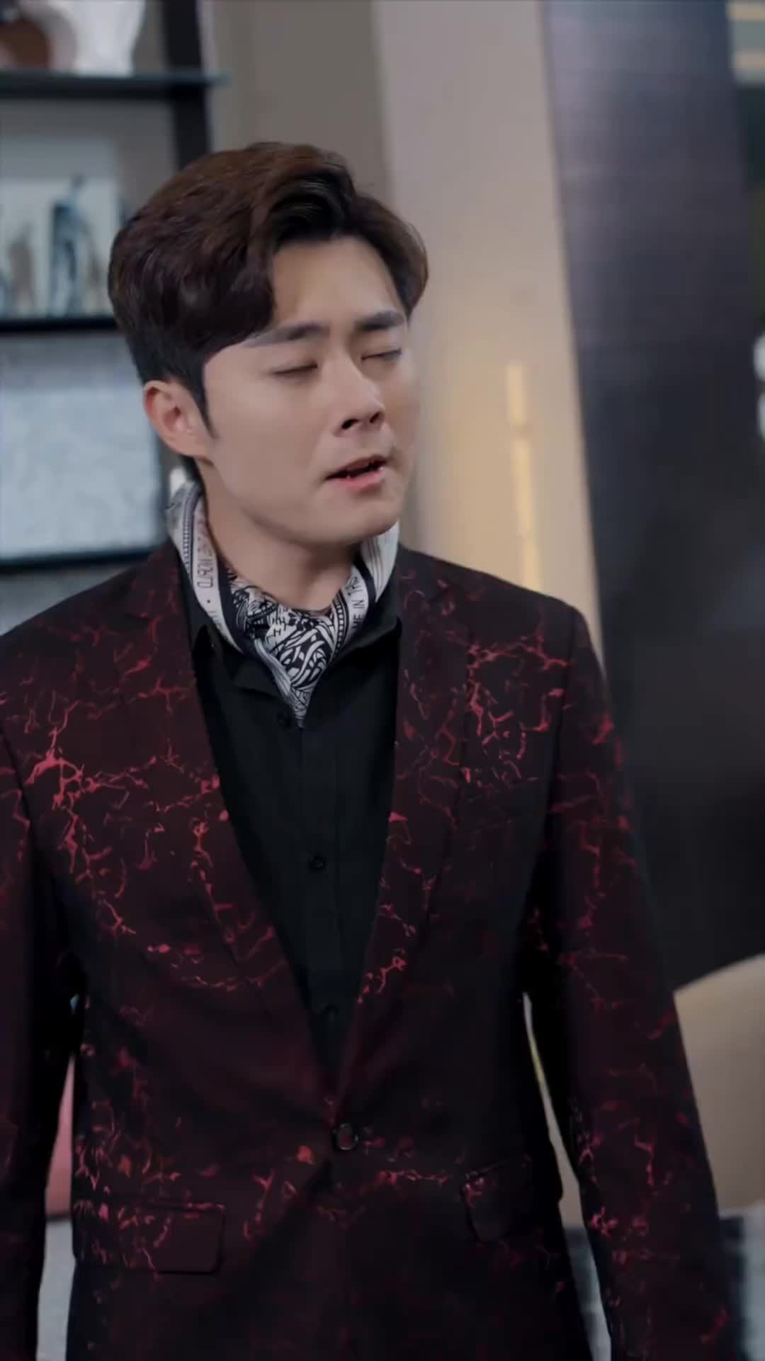 Episode 70 of Underworld King Fights For His Wife