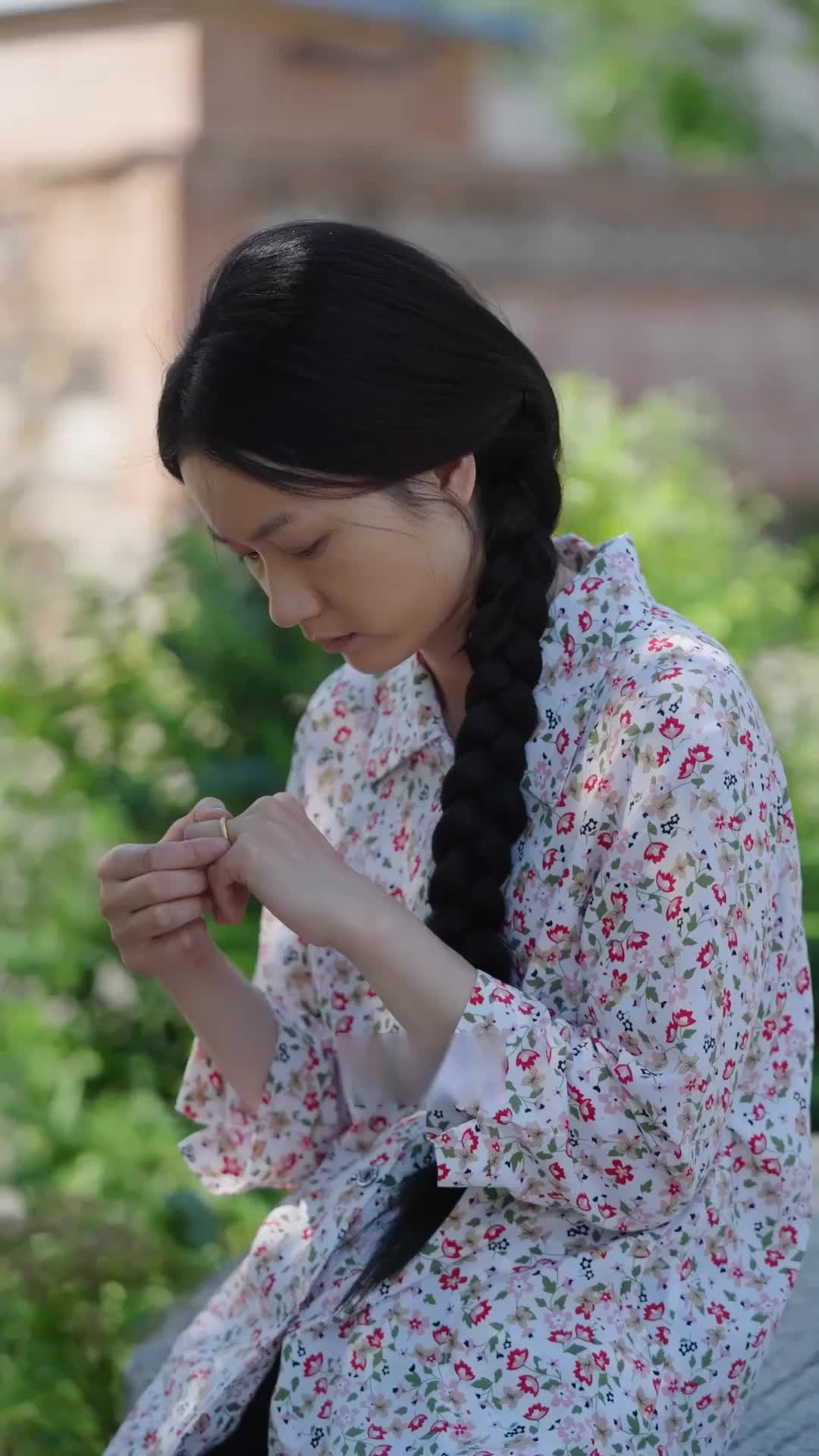 Episode 10 of Virtuous Wife Supports My Ambitions