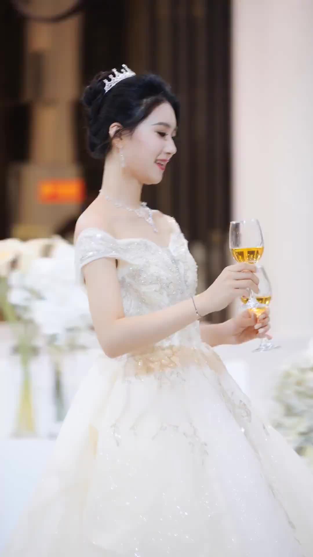Episode 20 of Virtuous Wife Supports My Ambitions