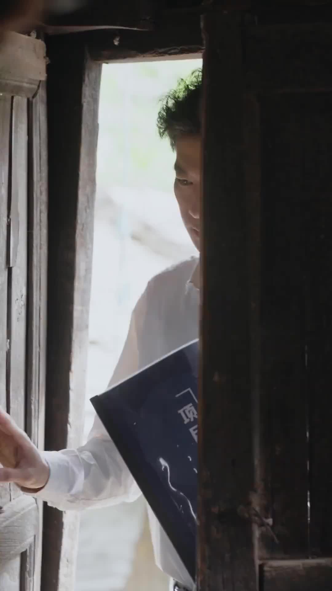 Episode 5 of Virtuous Wife Supports My Ambitions