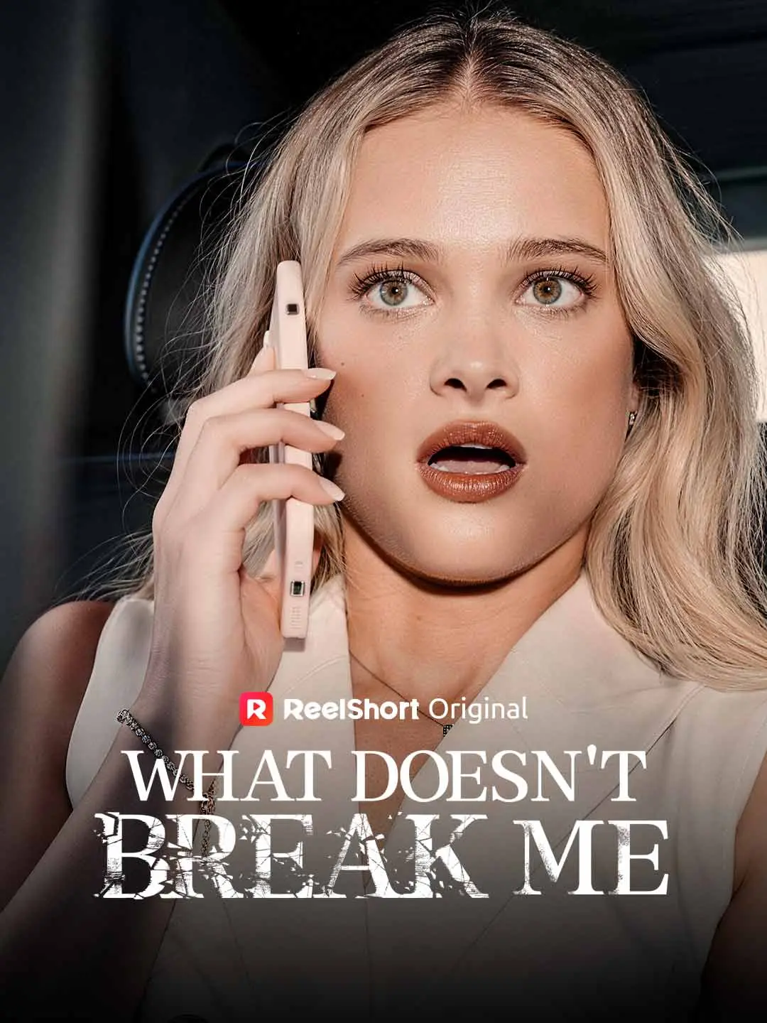 Capa da minissérie What Doesn't Break Me