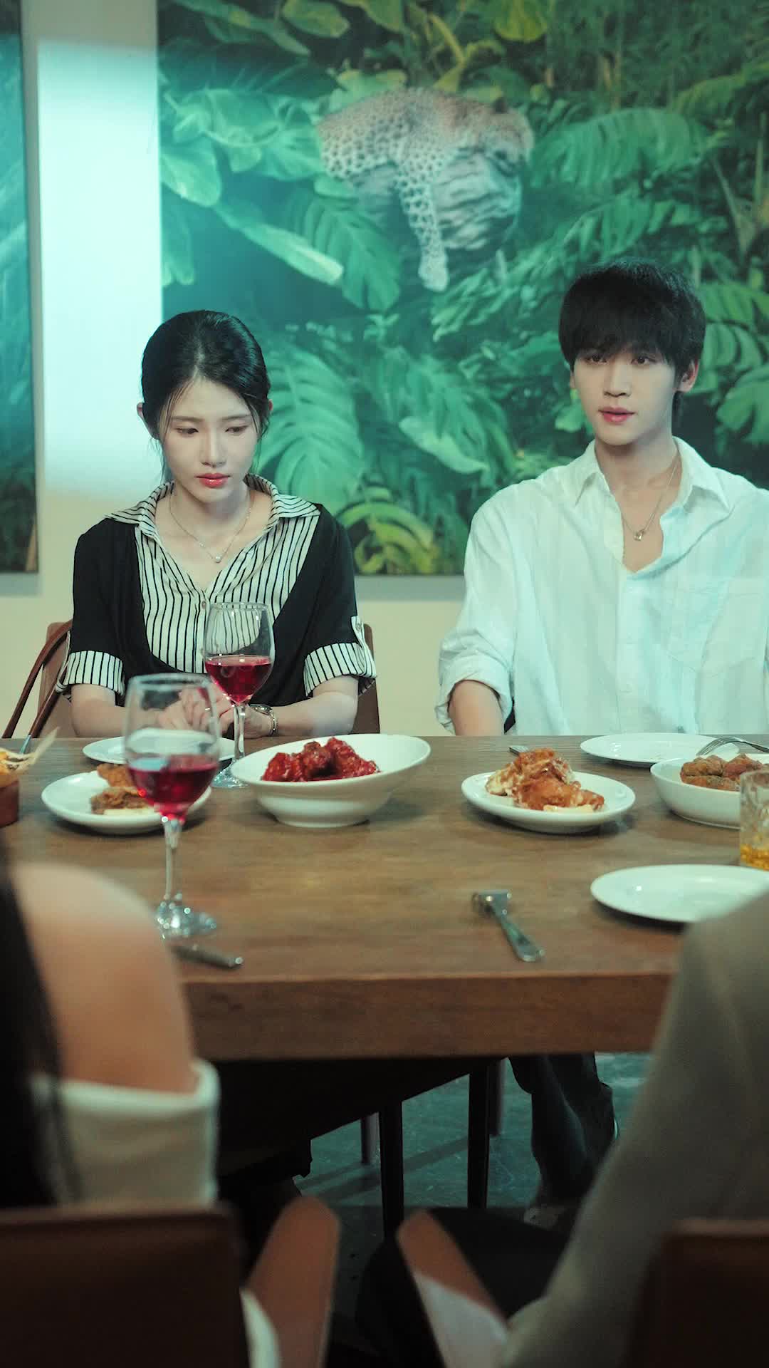 Episode 35 of When Fame Meets Love