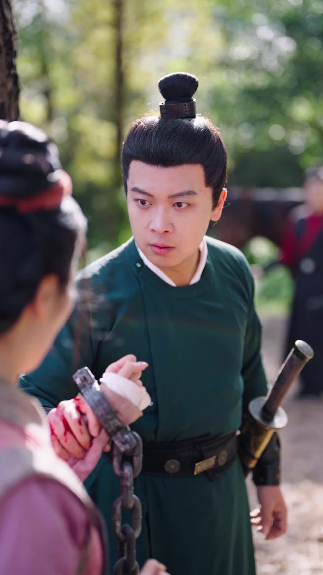 Episode 43 of When the Fallen Prince Met the Unbroken Woman
