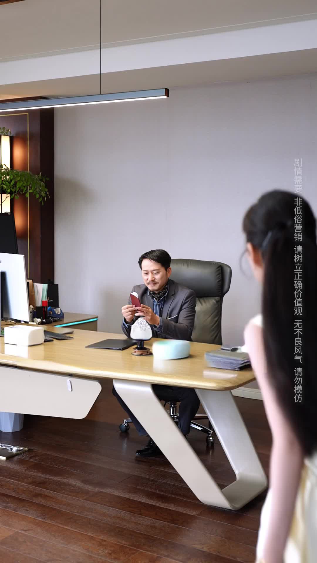 Episode 8 of Whirlwind Marriage to a Secret Billionaire