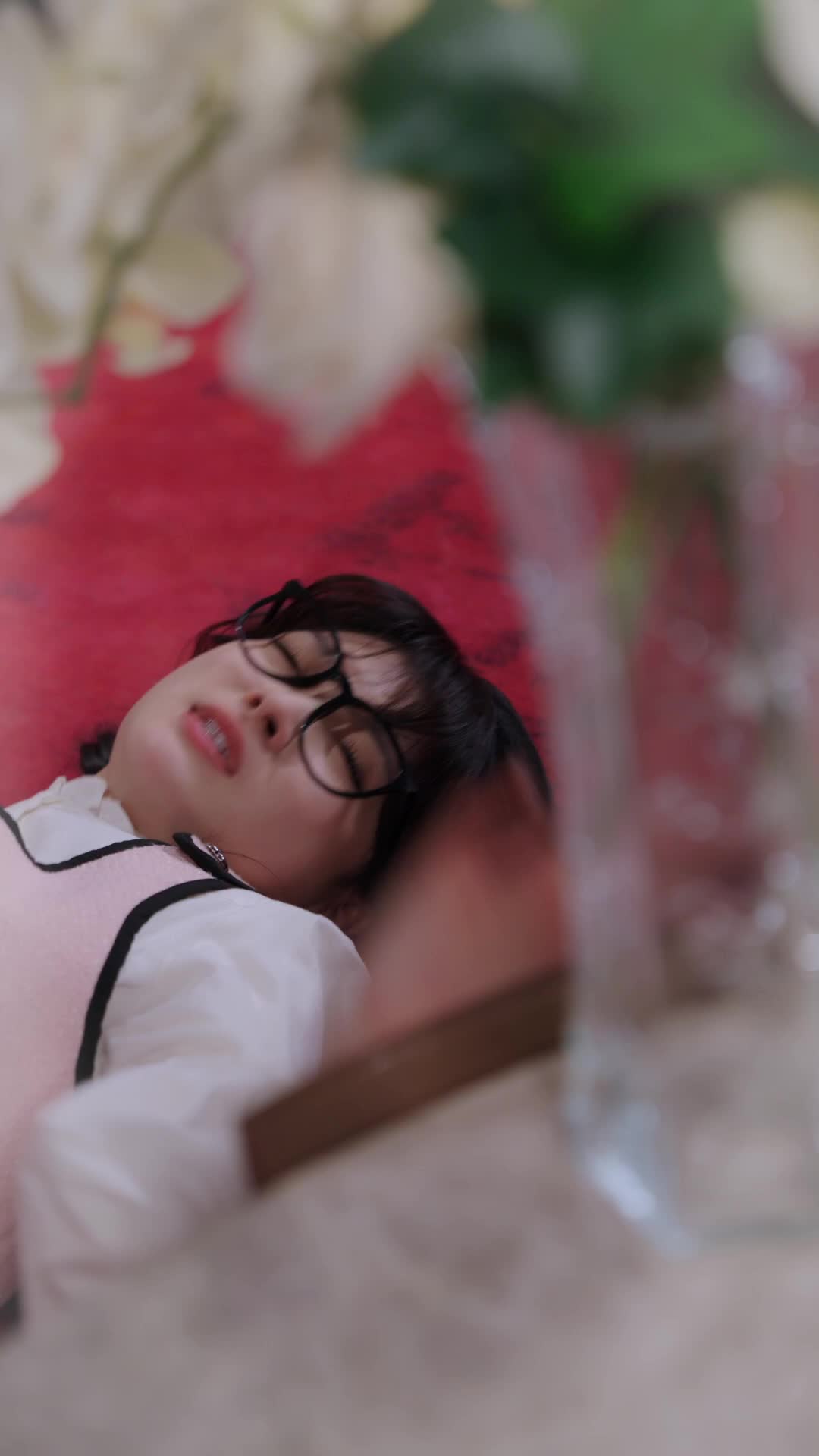 Episode 34 of Who Is the Bride's Husband?