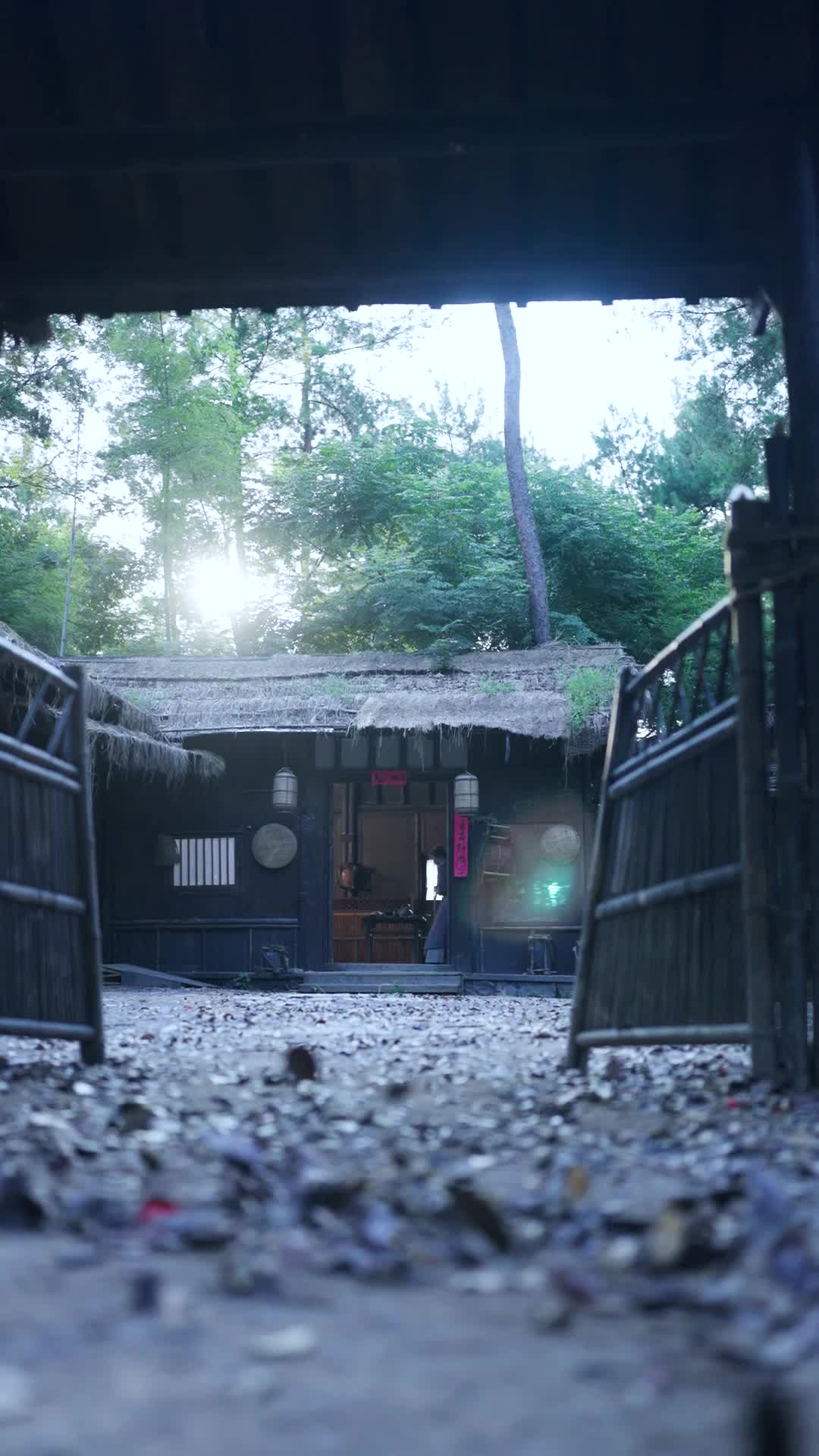 Episode 1 of Win Their Hearts, Forge Your Fate