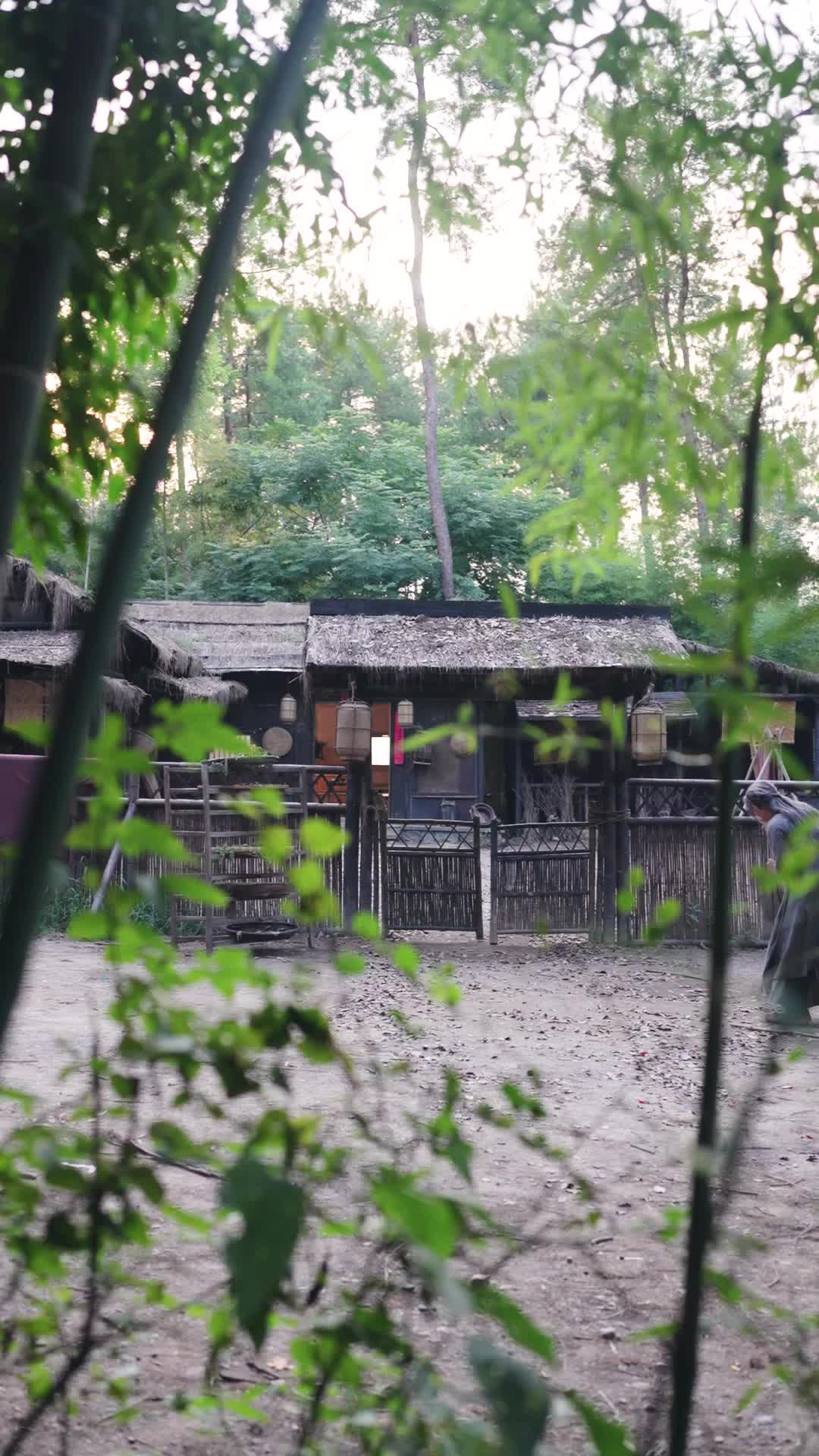 Episode 4 of Win Their Hearts, Forge Your Fate