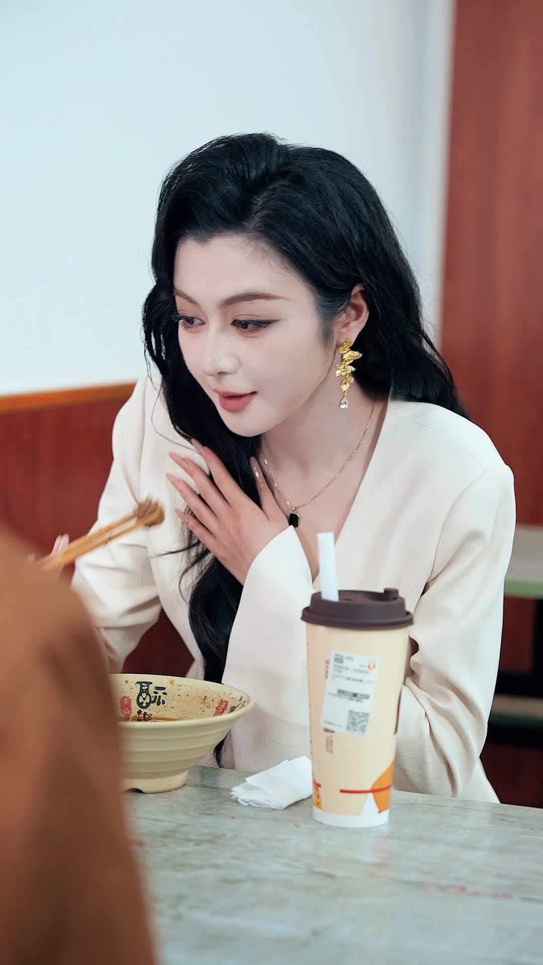 Episode 35 of Wrong Heir, Right Throne