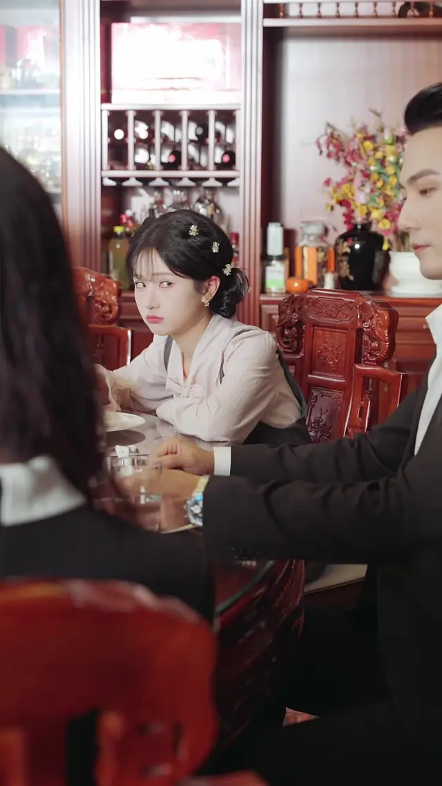 Episode 28 of Wrong Wedding Room, Right Groom!