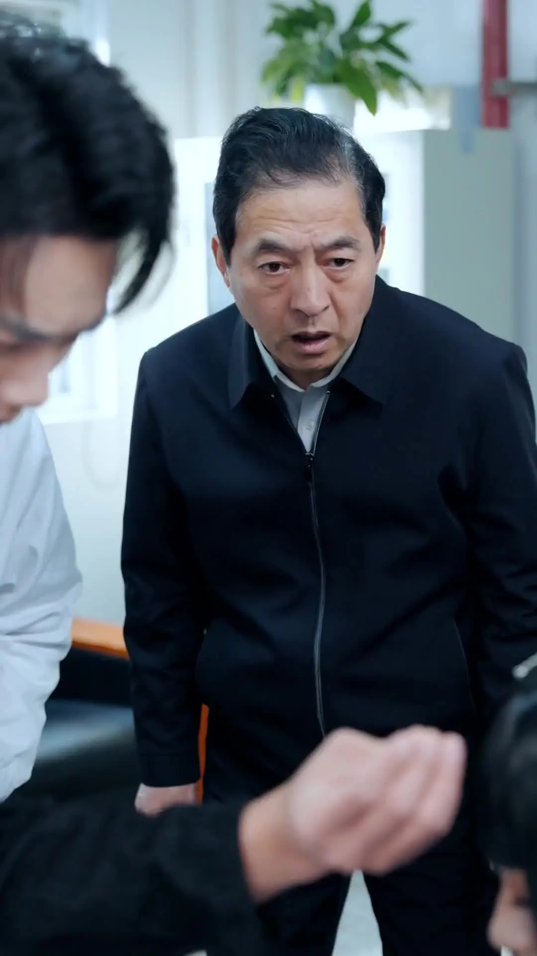 Episode 15 of X-Ray Eyes, Billionaire Rise