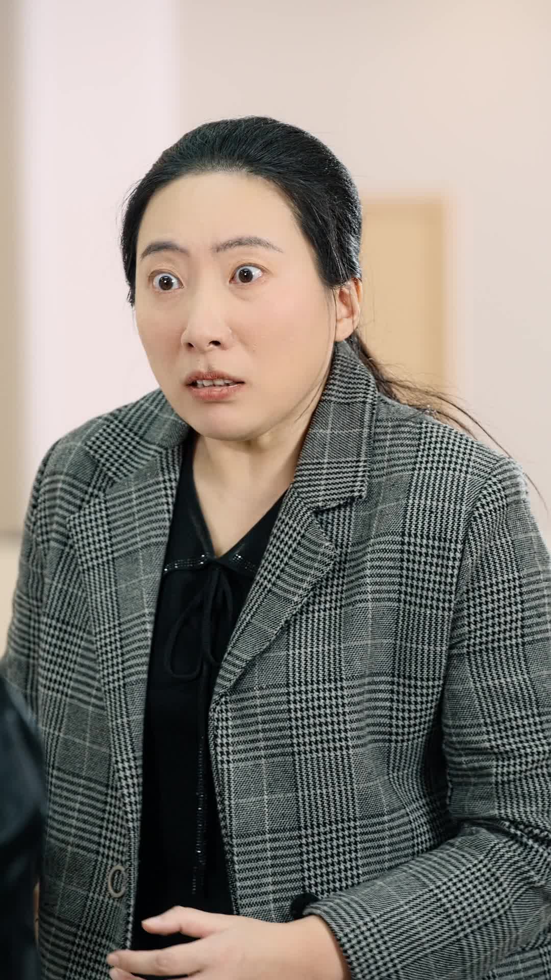 Episode 33 of You Can't Take Her Inheritance